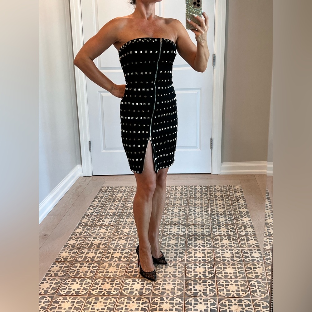 Bebe studded trapunto stunning zipper dress, worn by Taylor Swift, size Small
